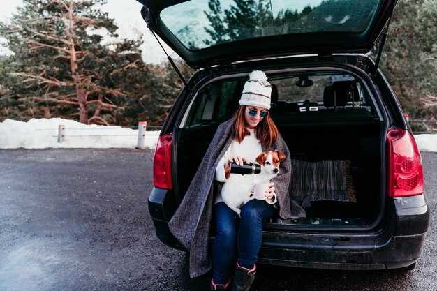 Сетчатые карманы на боковых стенках