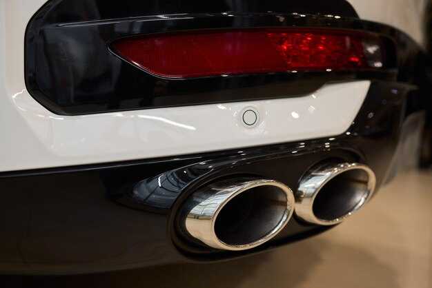 Использование герметика для соединений глушителя