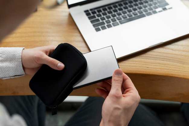 Отсоединение электрических разъемов в двери