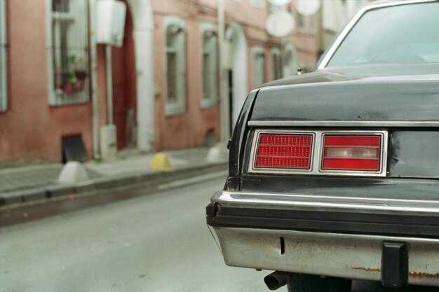 Снятие сиденья: последовательность действий