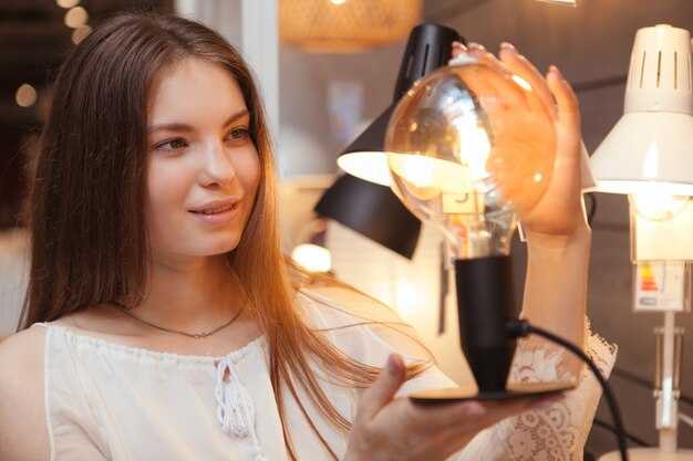 Типы лампочек для освещения бардачка