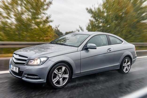Интерьер: комфорт и технологии в Opel Astra GTC