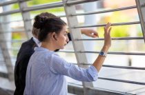 Что делать, если стеклоподъемник работает только в одну сторону — пошаговое руководство