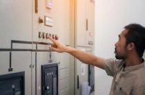 Гарантия на приборы — аннулируется ли она при замене предохранителя?