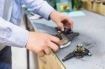 Как часто следует менять сальники клапанов — советы и рекомендации