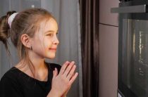 Как обогревается стекло в камри 50 ккзов