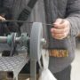 Как отрегулировать натяжной ролик приводного ремня — Пошаговое руководство