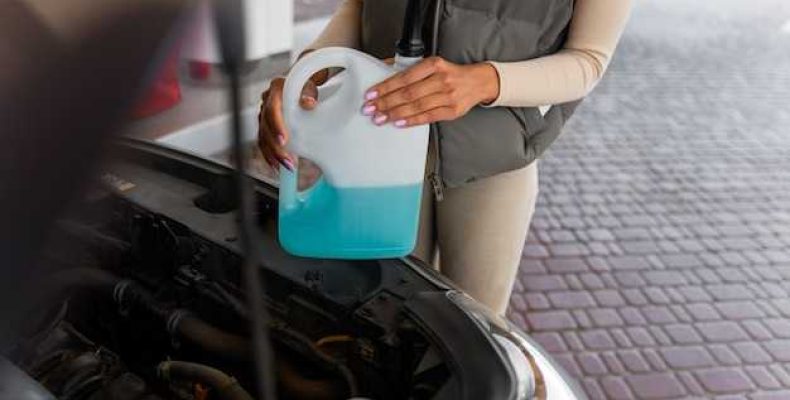 Как правильно откачать тормозную жидкость из бачка главного цилиндра — пошаговая инструкция