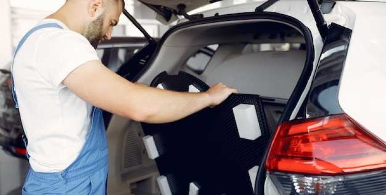 Как проверить исправность электропривода багажника автомобиля — полезные советы и рекомендации