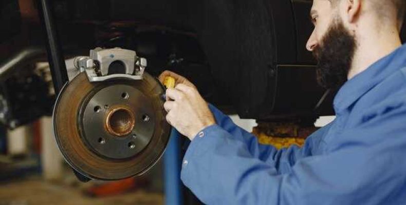 Как работает гидравлический усилитель тормозов — Принцип действия и преимущества