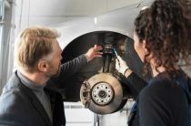 Как самостоятельно почистить бачок главного тормозного цилиндра — подробное руководство