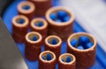 Какие материалы используются для изготовления отбойников автомобилей?