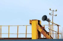 Какие звуки издает неисправная шаровая опора — признаки и диагностика