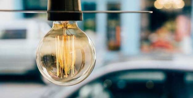 Какую функцию выполняет габаритный светильник? Полный гид по его назначению и применению