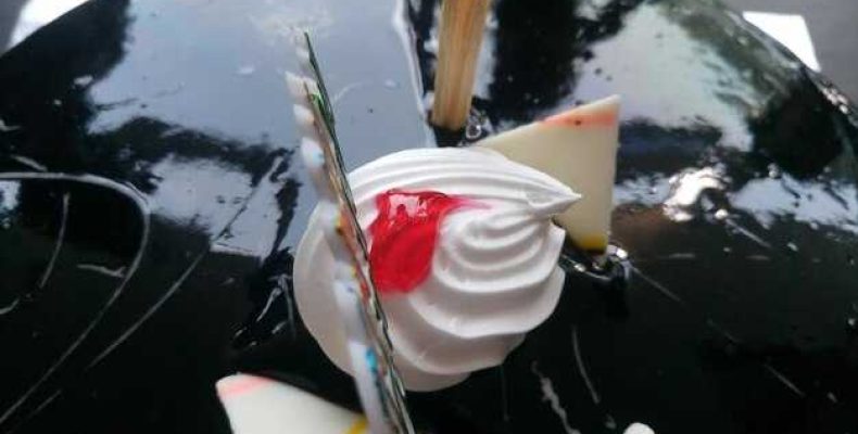 Можно ли нанести новые слои краски на ранее окрашенный автомобиль? Все что нужно знать