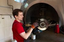 Ниссан примера р12 замена задних тормозных дисков