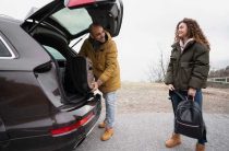 Особенности открытия и закрытия багажника Toyota Corolla R — Полезные советы