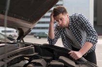 Почему может заклинить коробка передач — основные причины и их решения