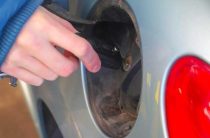 Причины повреждения клапанной крышки — Узнайте, что может стать проблемой