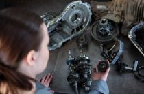 Все детали поворотного кулака — что важно знать автовладельцам