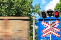Знаки «Перекресток» и «Стоп» — что они означают и как их правильно понимать